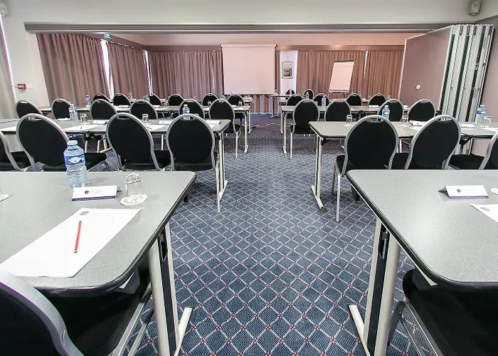 Отель Beauregard, The Originals Relais 3*
