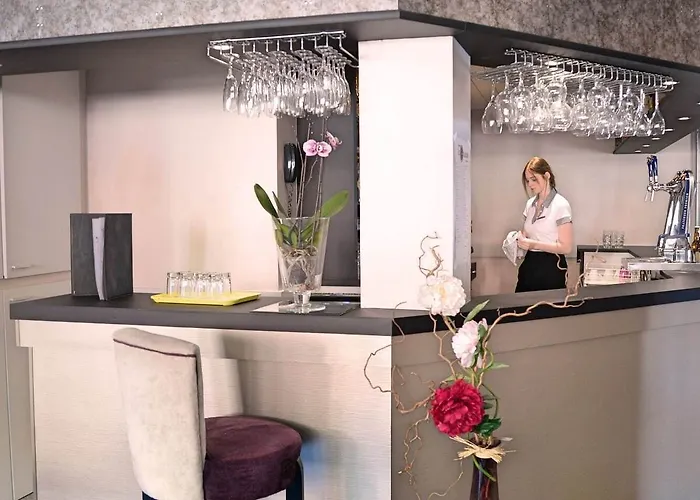 Отель Beauregard, The Originals Relais 3*
