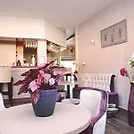 Beauregard, The Originals Relais Ξενοδοχείο